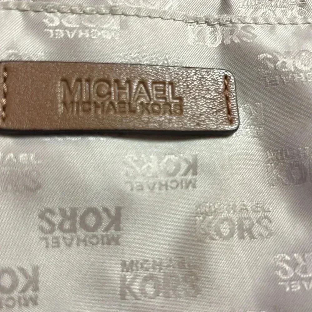 MICHAEL Michael Kors purse excellent